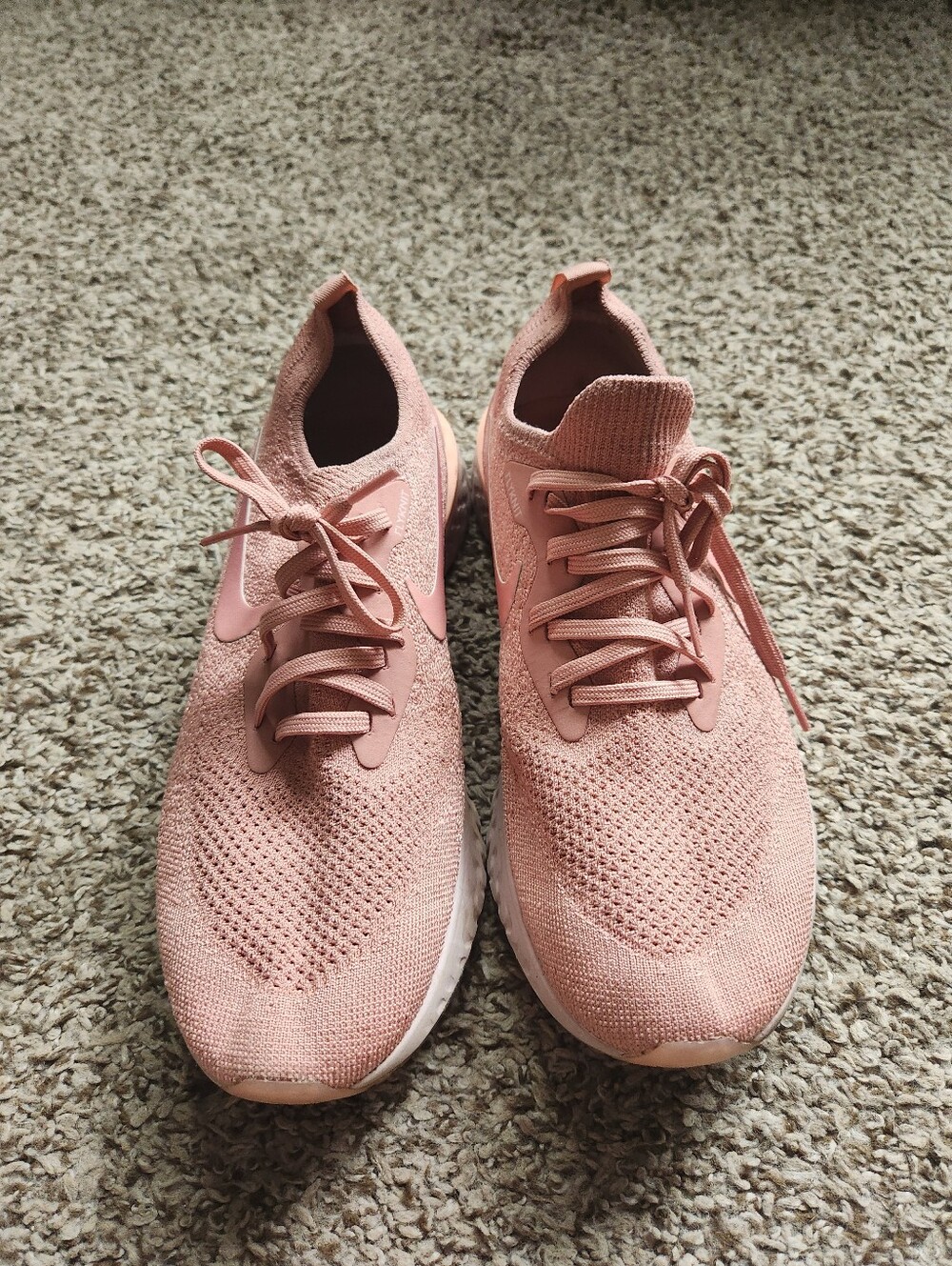 Nike Epic React Flyknit Pink Tint Sneakers - Picture 4 of 7